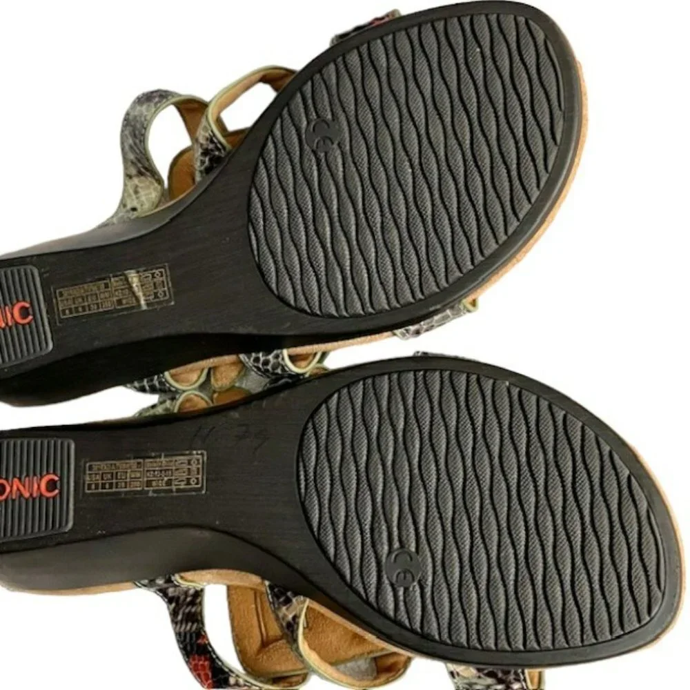 Vionic 381 Radia 3-Strap Wedge Sandals - Bluish/Brown/Salmon - 8 Wide
